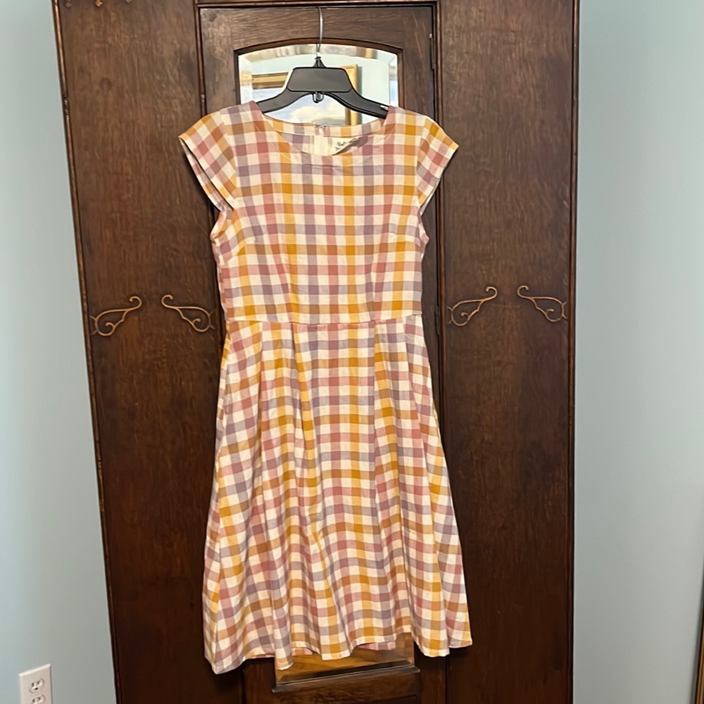Mata Traders blush dress retro size small